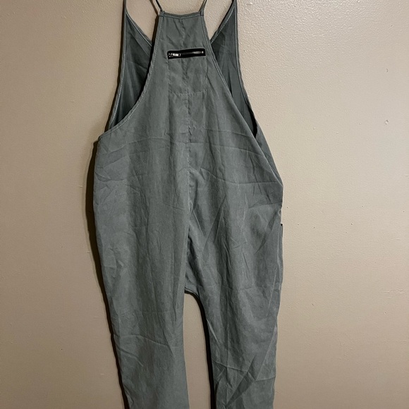 Women’s Medium Jumpsuit Romper Overalls Onesie - Picture 14 of 14